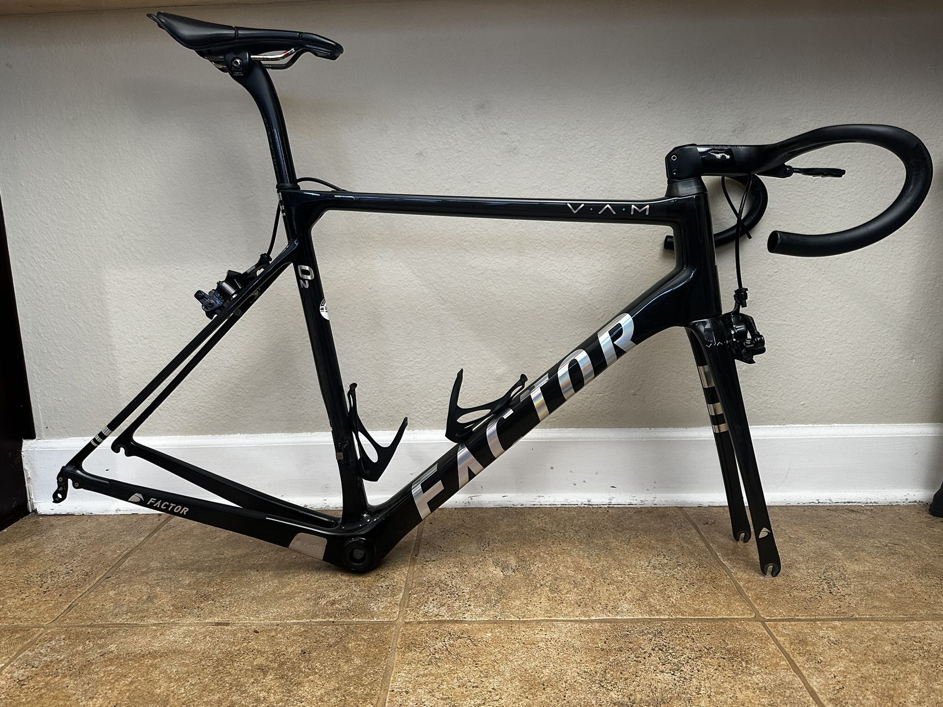 ‘22 Factor O2 VAM Frameset 56 Rim Brake