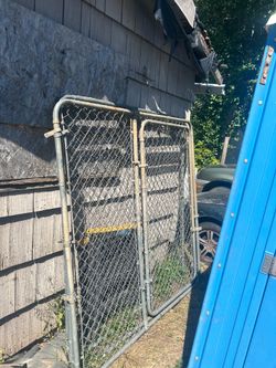 3 6 foot chain link fence panels