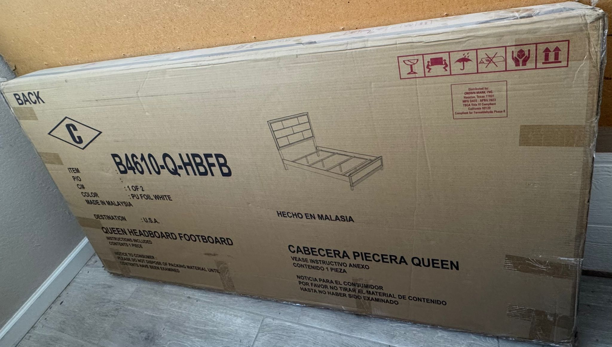 Queen Bed Frame - Brand New!