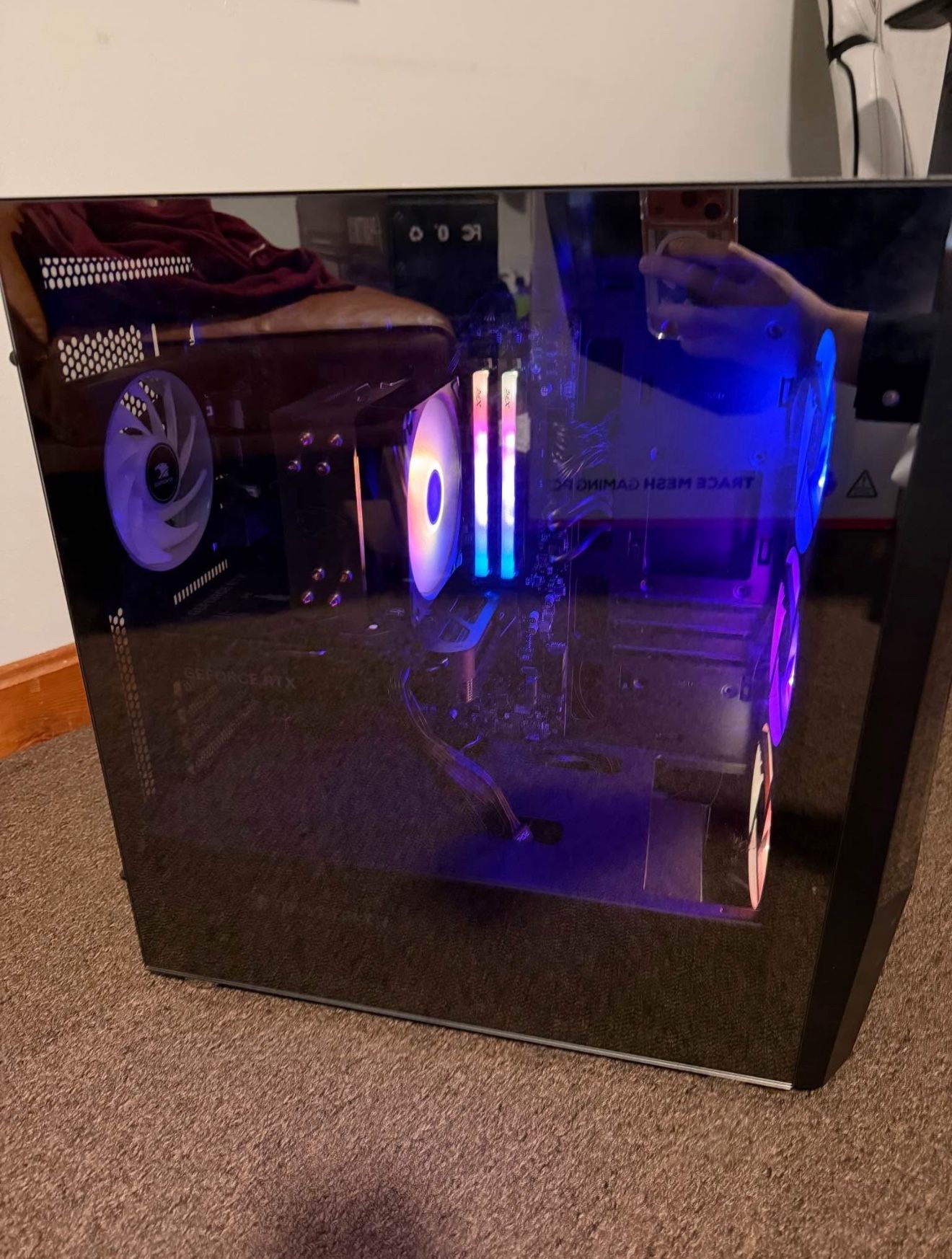 iBUYPOWER Gaming PC – i7-14700F | RTX 4060 | 32 GB DDR5 | 2 TB SSD