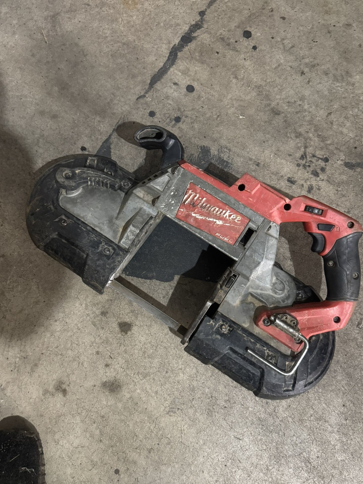 M18 Fuel Cordless Band Saw