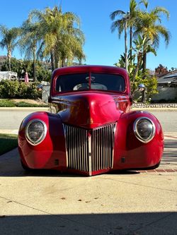 39 Ford Deluxe 4 dr suicide doors