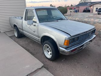 1986 Nissan 720