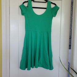 Two S.H.E. Soul Harmony Energy Casual Lightweight Dresses -Green & Coral 
