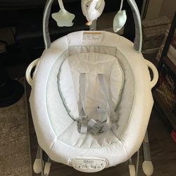 Graco Soothe N Sway LX Swing and Portable Bouncer