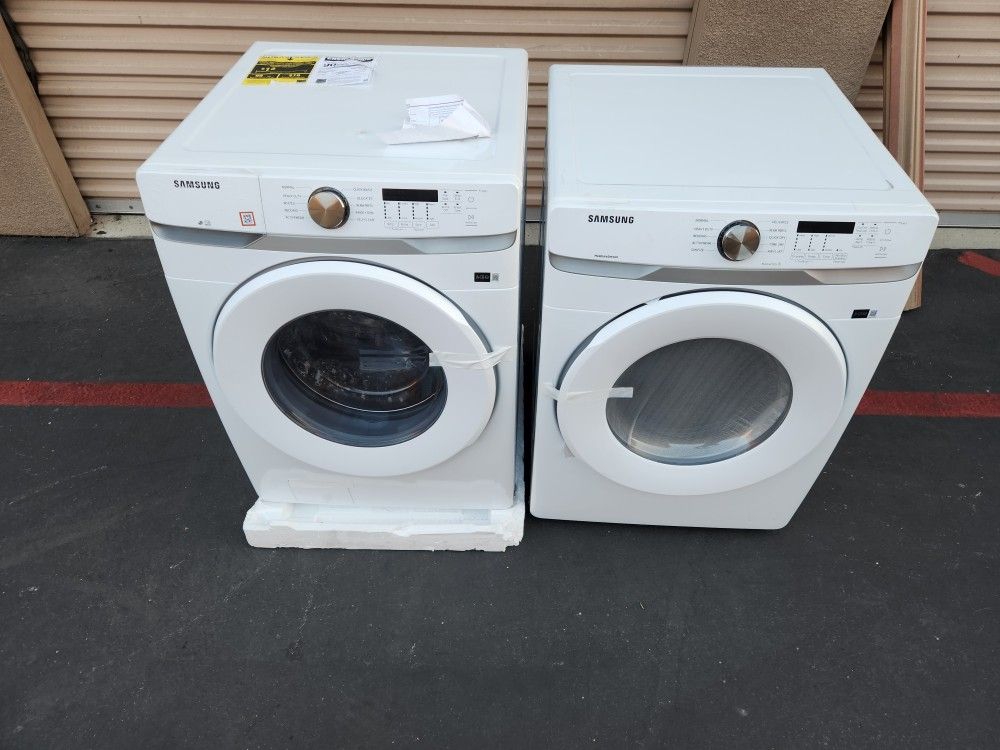Samsung Front Load Washer And Gas Dryer