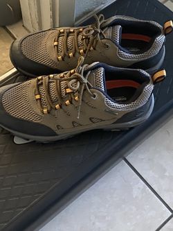 Men Hiking Shoes 