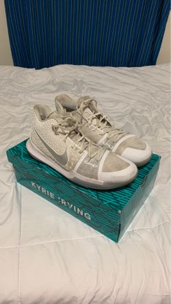 Nike Kyrie 3