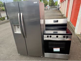 Wfridge, the Dear stainless steel side-by-side refrigerator and Frigidaire glass top stove oven