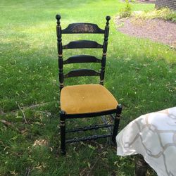 Vintage Hitchcock Ladder Back Chair Accent