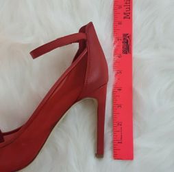 BCBGeneration women's heels