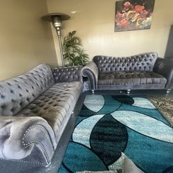  Beautiful Grey Brittany Sofas 