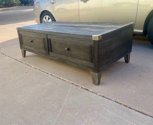 Super Nice Ashley Todoe Two Drawer Lift Top Coffee Table