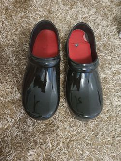 Nurse Clogs