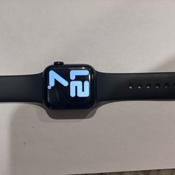 Apple Watch SE