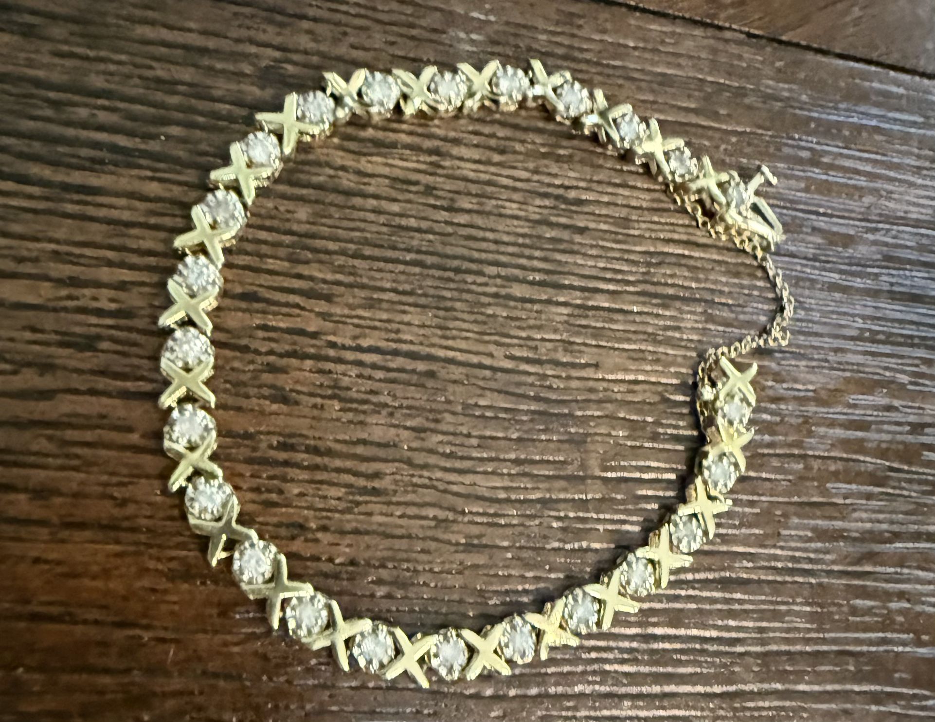 14k Solid Gold XOXO Bracelet Natural Diamonds
