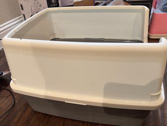 Amazon Basics Large Cat Litter Box With High Sides, Open Top For Easy Access, Includes Scoop With Storage, 19" X 15" X 11.75", Grey/Beige