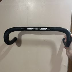 FSA Omega Compact Drop Bar 