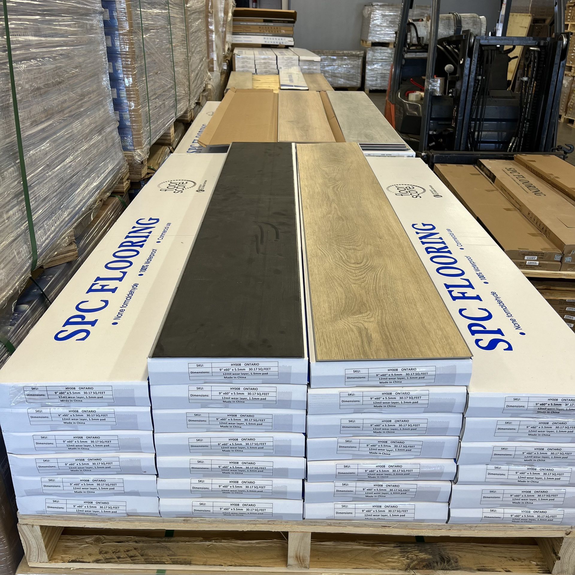 Up $0.79/sq ft 5.5mm~10mm Luxury Vinyl Plank Flooring SPC Flooring Click Locked Wholesale Price