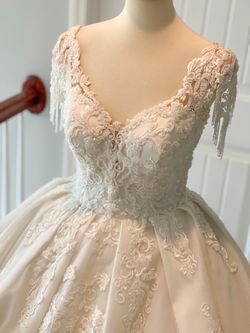 Princess Beaded Lace Chapel Trail Wedding Gown Thumbnail