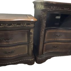 2 Drawer Media Chest & 2 Nightstands  