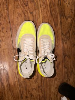 Nike women’s 9