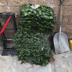 Artificial boxwood panels