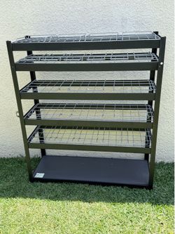 Beautiful Heavy Duty Metal Rack.