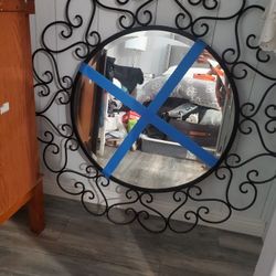 Hermoso ESPEJO En metal de hierro. Iron Metal Mirror Circular