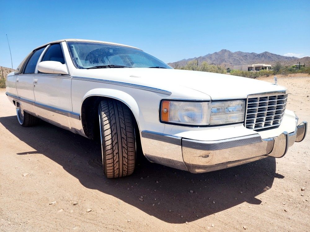 Classic 1995 Cadillac Fleetwood Similar To Chevy Buick Lincoln Impala Roadmaster Corvette Town Car Caprice