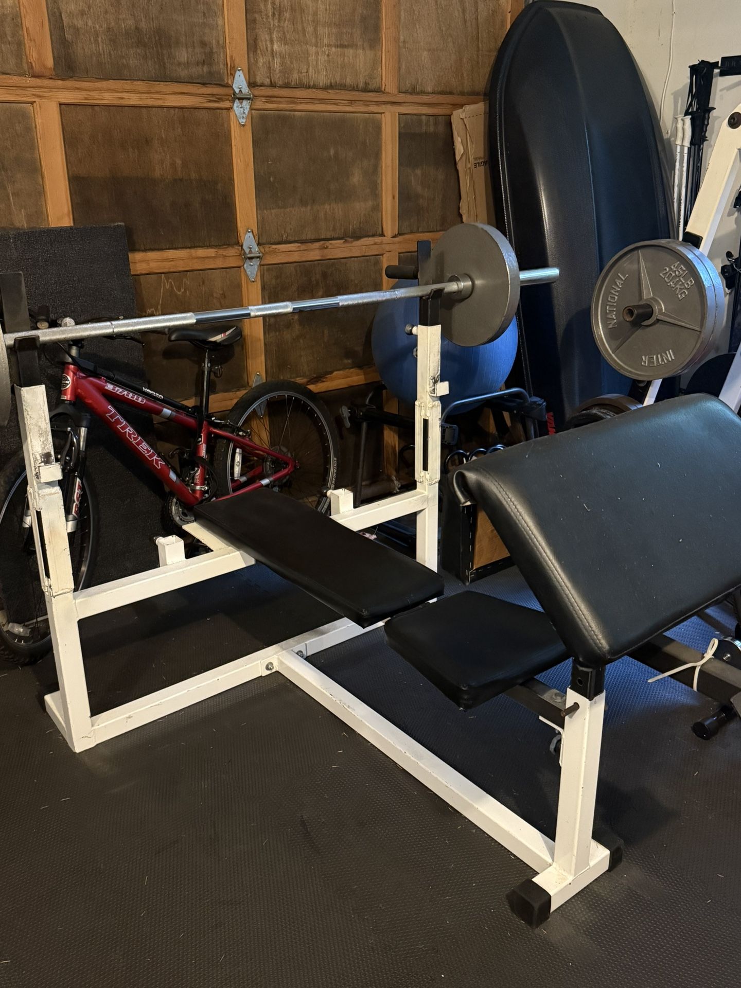 Weight Bench and Rack