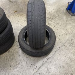 235/55R20
