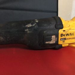 Dewalt Saw 20V Brushless 