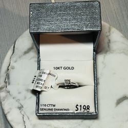 10 K Gold Ring