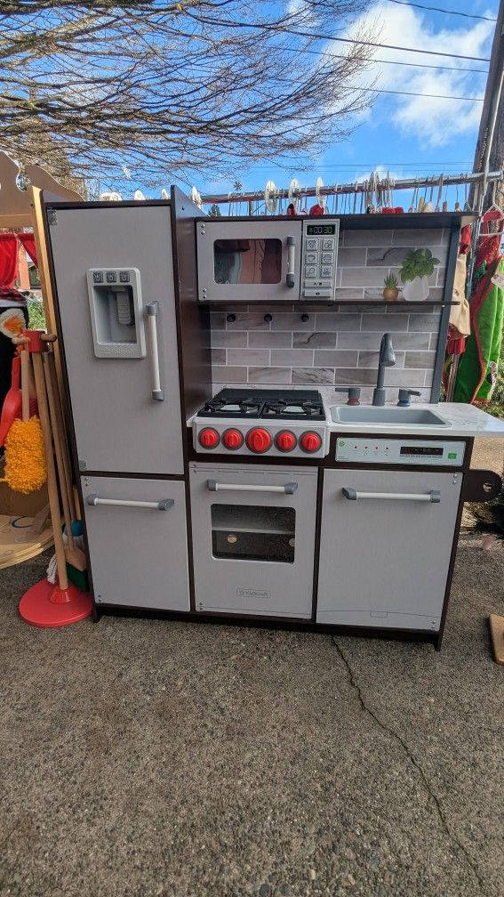 Kid Kraft KidKraft Play Pretend Kitchen Baking Cooking