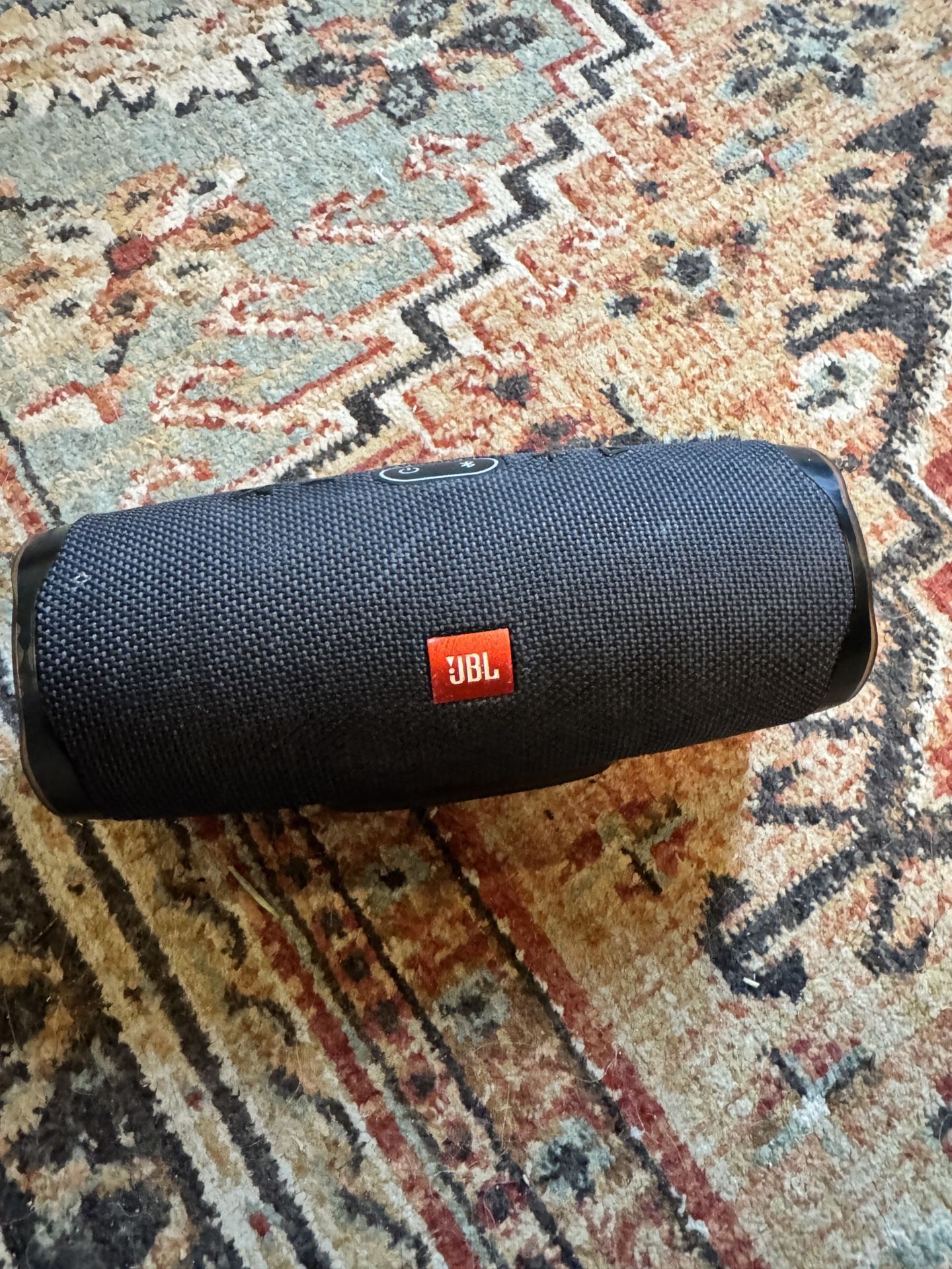 JBL Charge 4