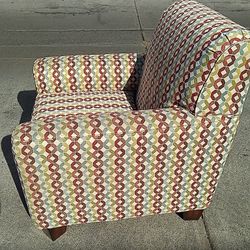 Arm Chair - Lounge  Accent Chair