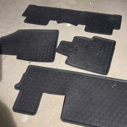 Honda Pilot 2010 All Weather Floor Mats 