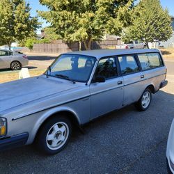 1984 Volvo 240