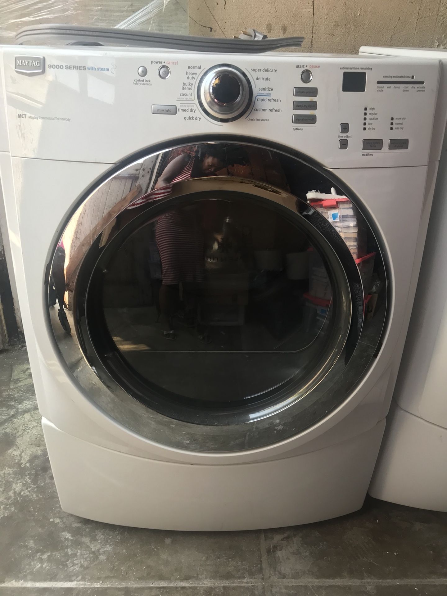 Maytag 9000 series Front Load Washer & Dryer Set with Stream for Sale