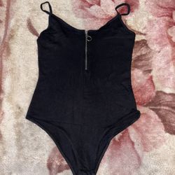 Ambiance Black Zipper Bodysuit Size M