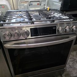 LG 5 Burnes Stainless Steel Refrigerator 