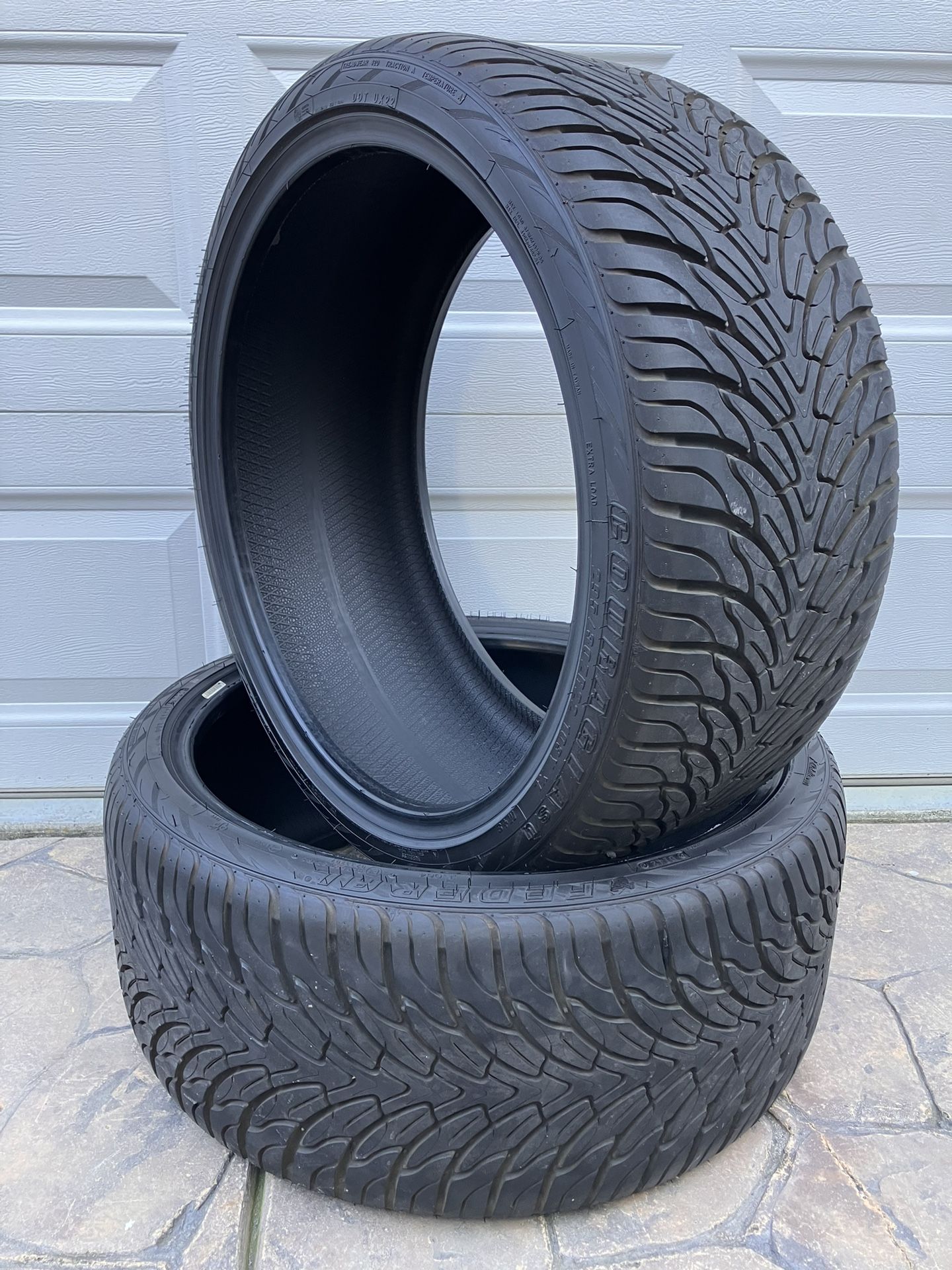 295 30 22 Performance Tires