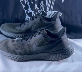 Nike running black 10.5 m