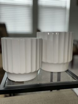 Ceramic Pot with Stand Set of Two