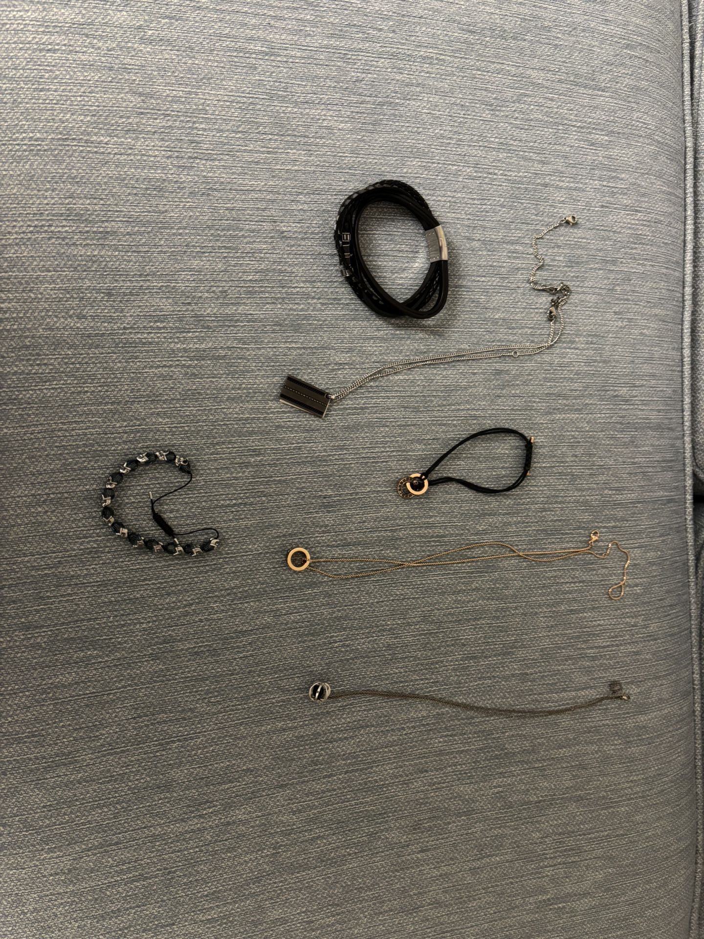 Swarovski and Dinh Van jewel in good condition 