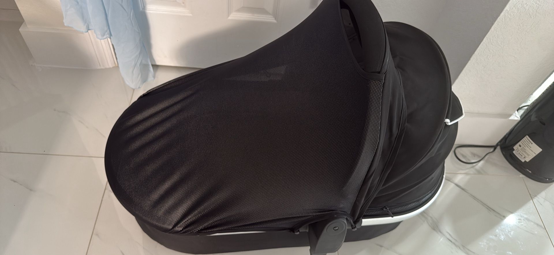 Mockingbird Bassinet