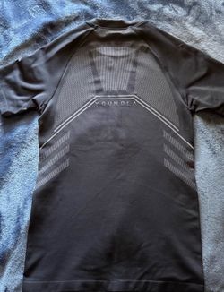 YungLa work out T-shirt