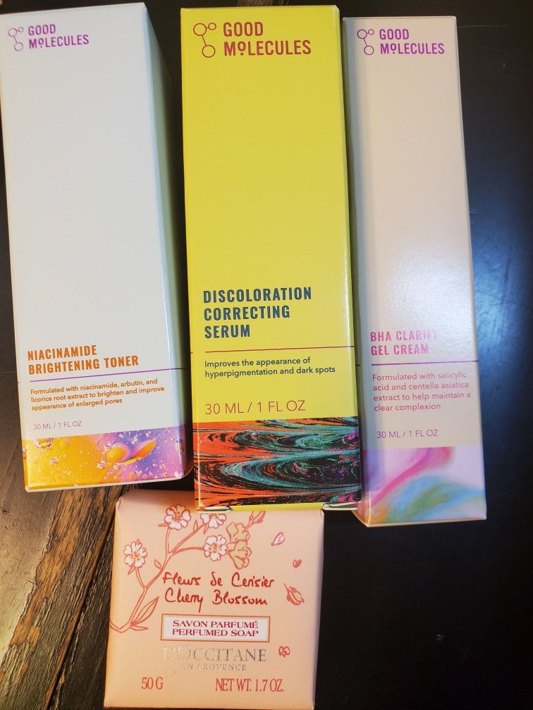Good Molecules Serum,Toner,Gel Cream.L'Occitane soap. Makeup trash can