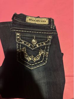 Miss chicuna  size 3